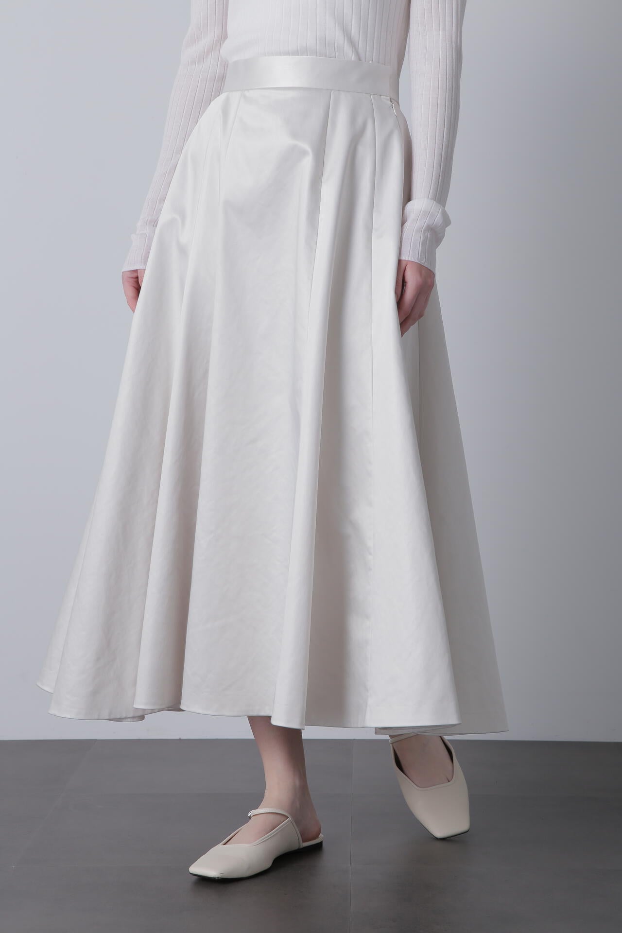 【TV着用】【Marisol 10月号掲載商品】レザーライクサテンスカート