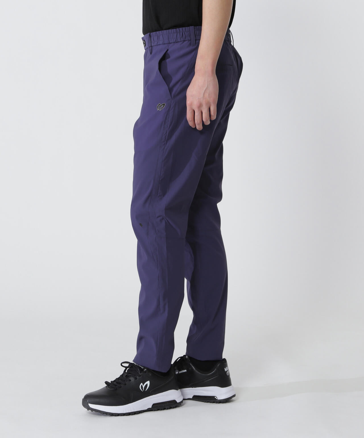 ナイロンストレッチパンツ