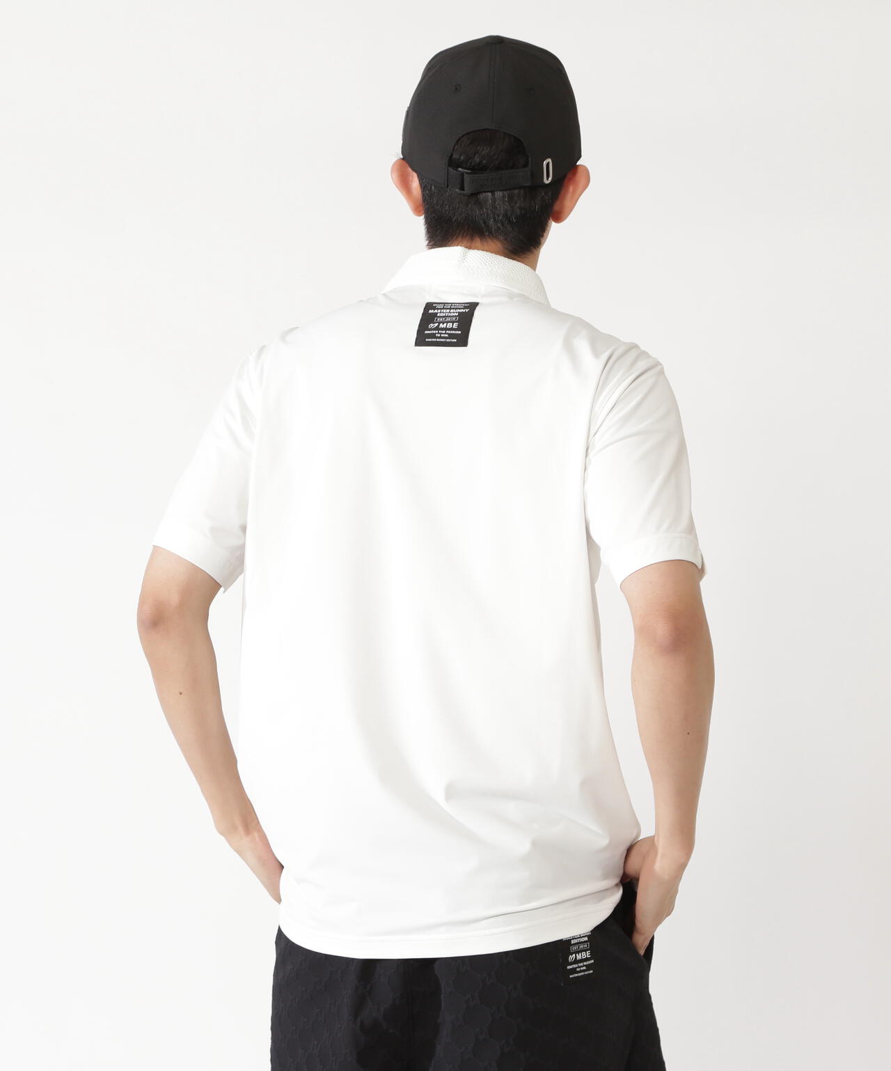 H:182cm/C:93/W:77/H:91 着用サイズ：5