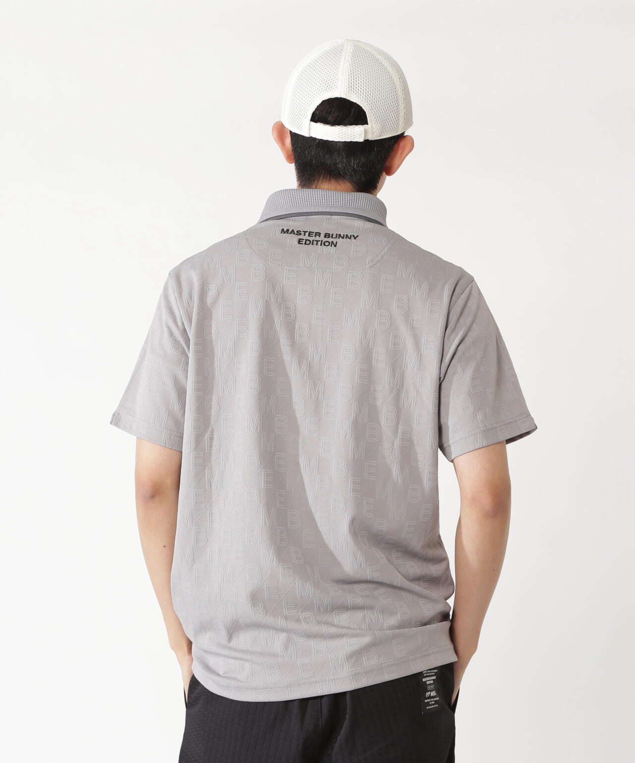 H:182cm/C:93/W:77/H:91 着用サイズ：5