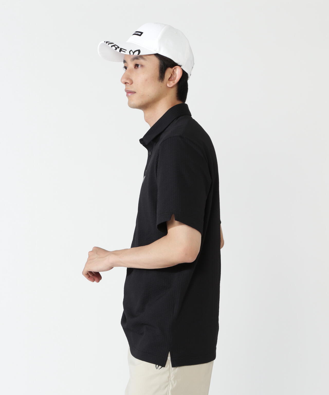 H:182cm/C:93/W:77/H:91 着用サイズ：5
