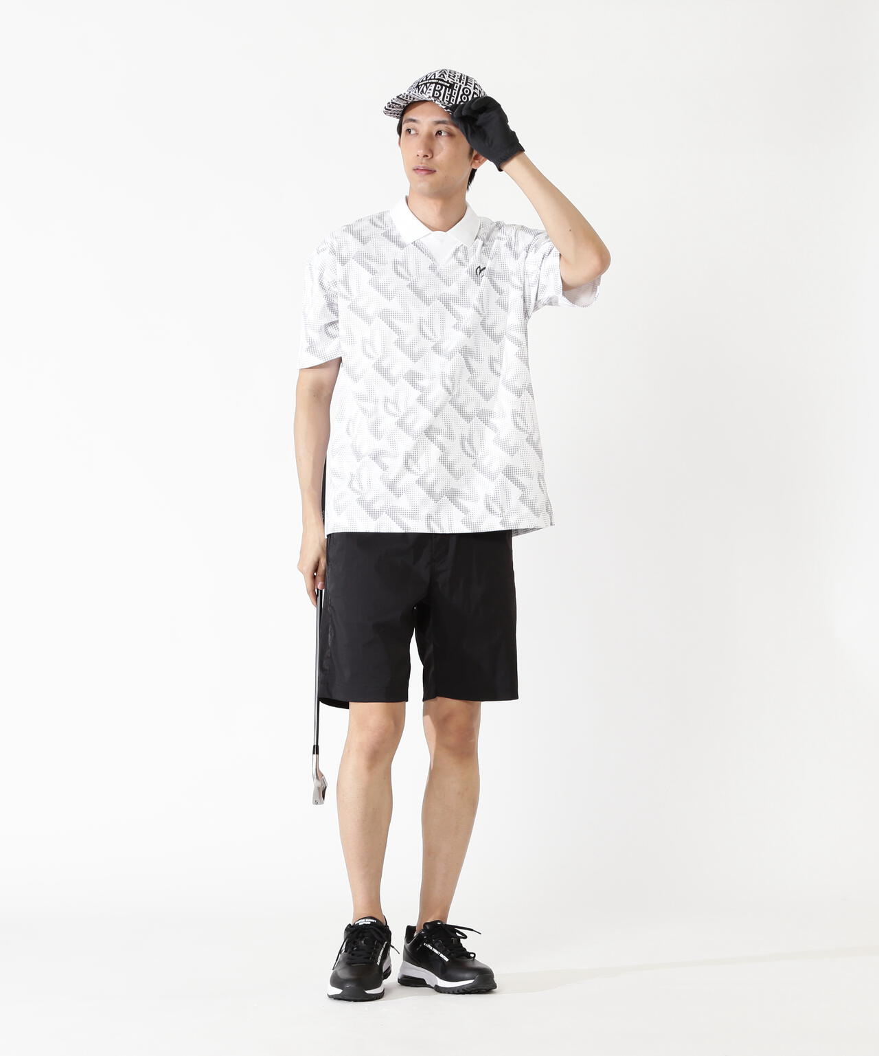 H:182cm/C:93/W:77/H:91 着用サイズ：5