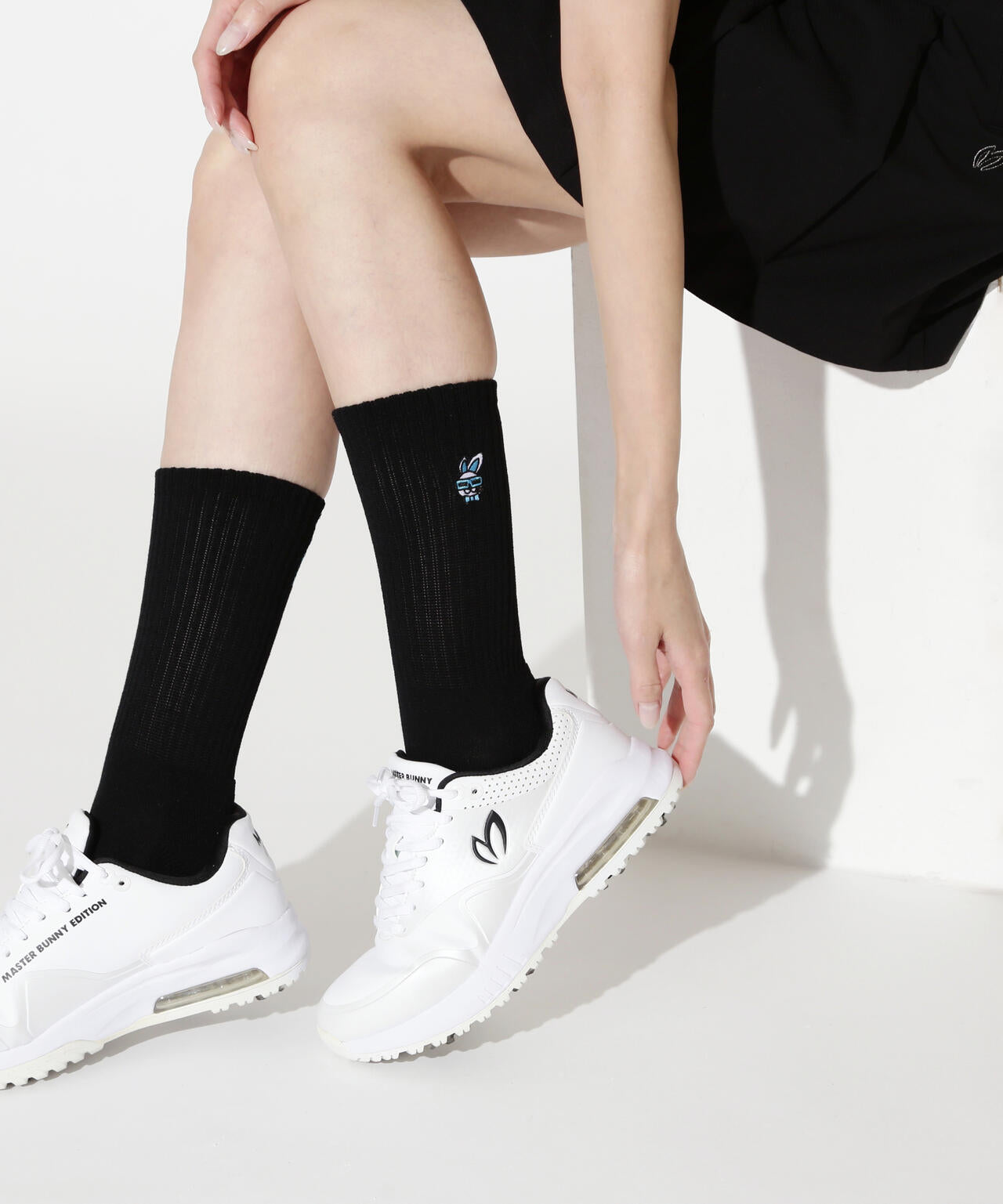 【オンライン限定】“ICY”SWAGGY BUNNY SOCKS（LADIES）