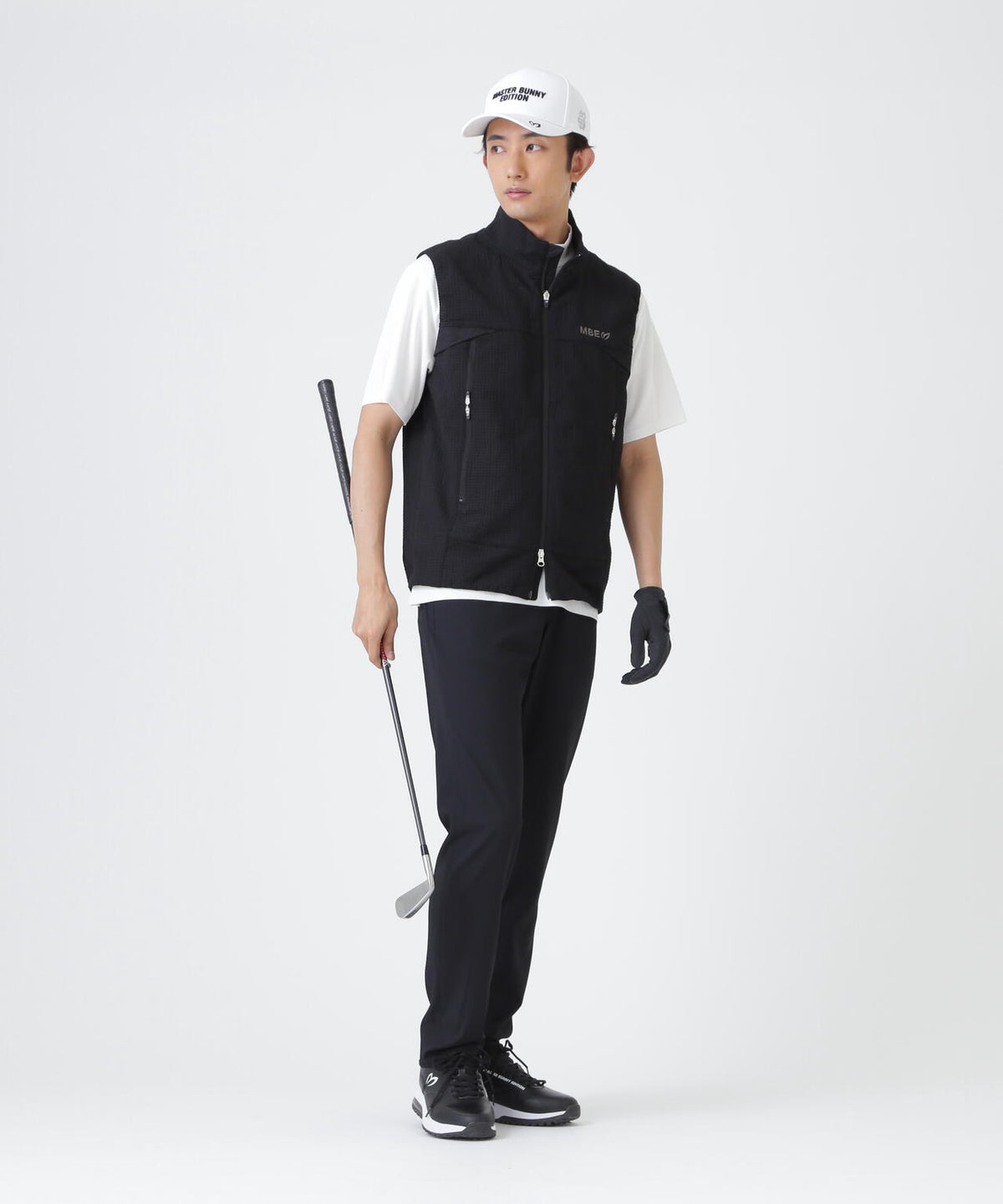 H:182cm/C:93/W:77/H:91 着用サイズ：5