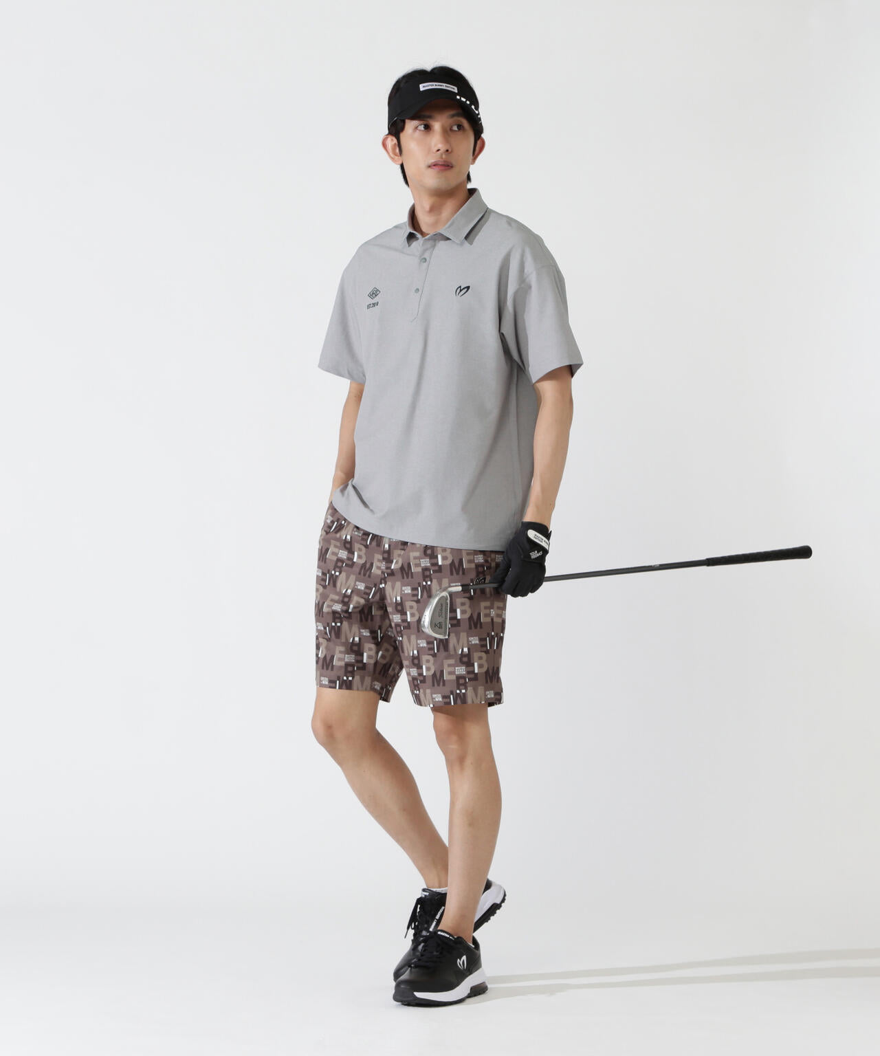 H:182cm/C:93/W:77/H:91 着用サイズ：5