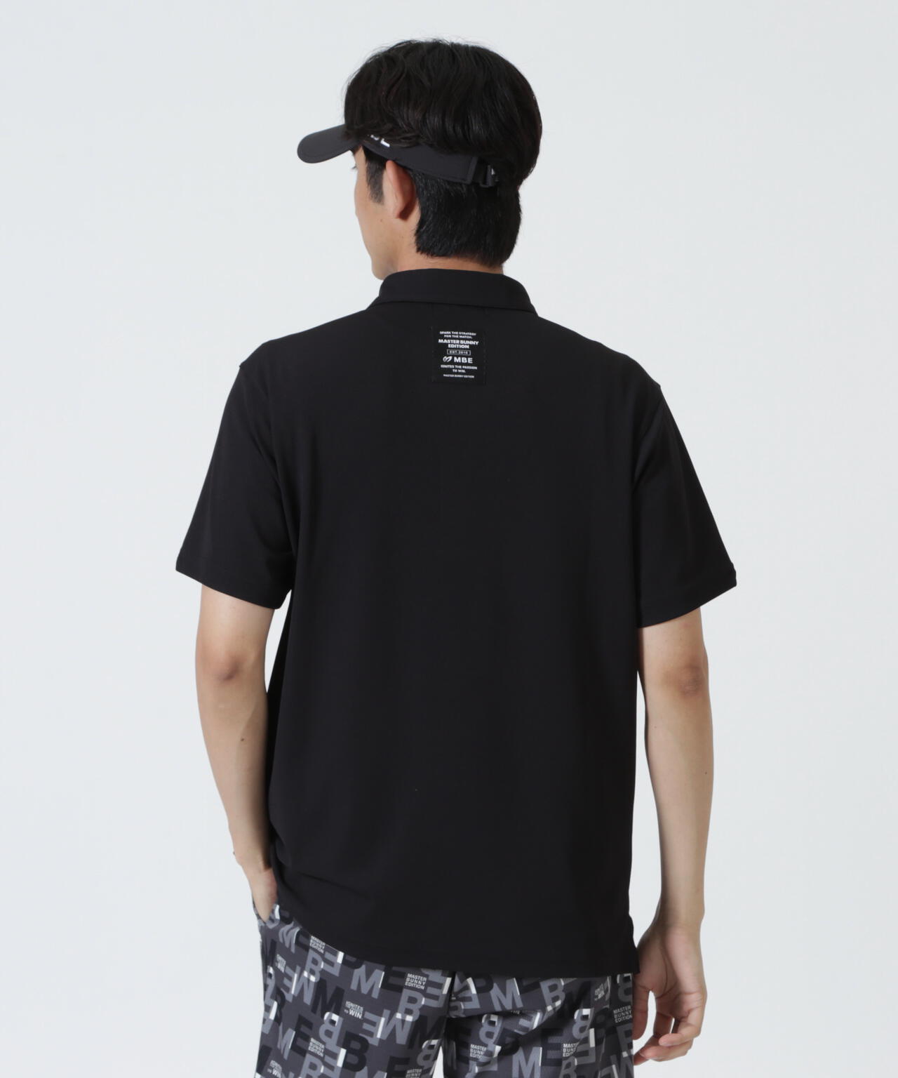 H:182cm/C:93/W:77/H:91 着用サイズ：5
