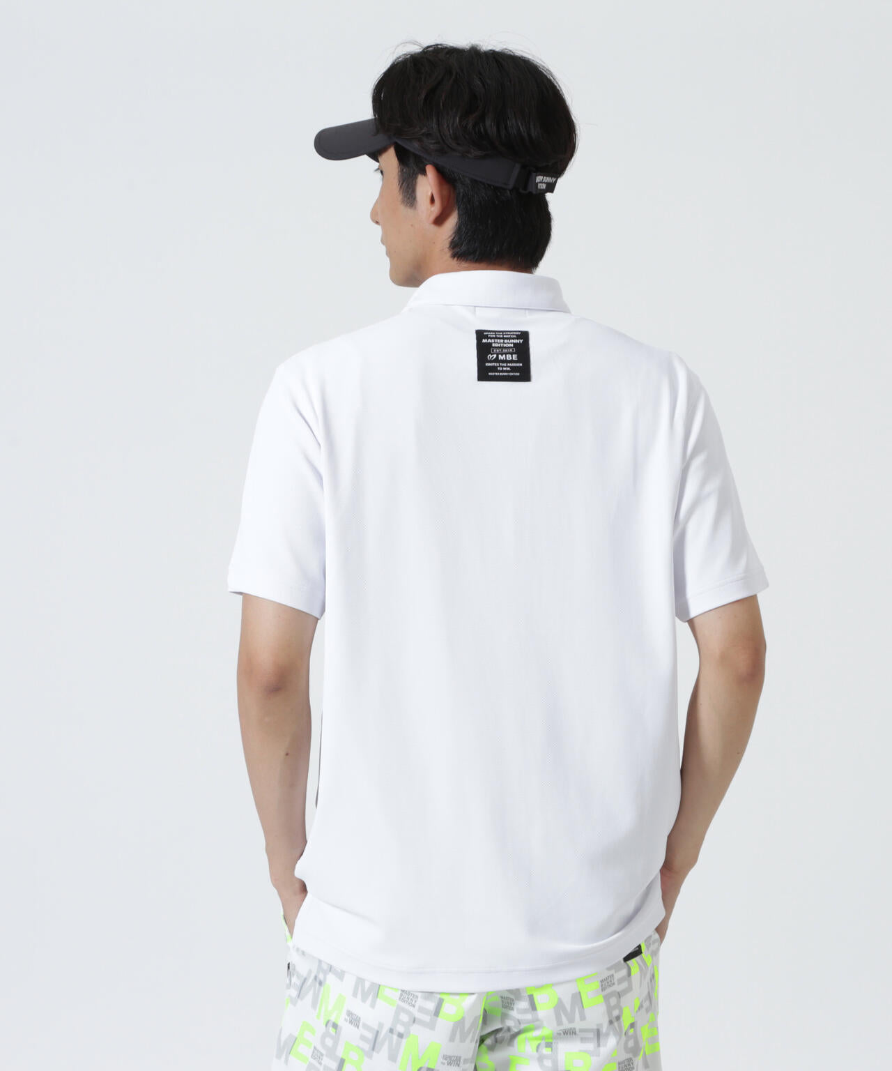 H:182cm/C:93/W:77/H:91 着用サイズ：5