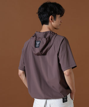 H:182cm/C:93/W:77/H:91 着用サイズ：5