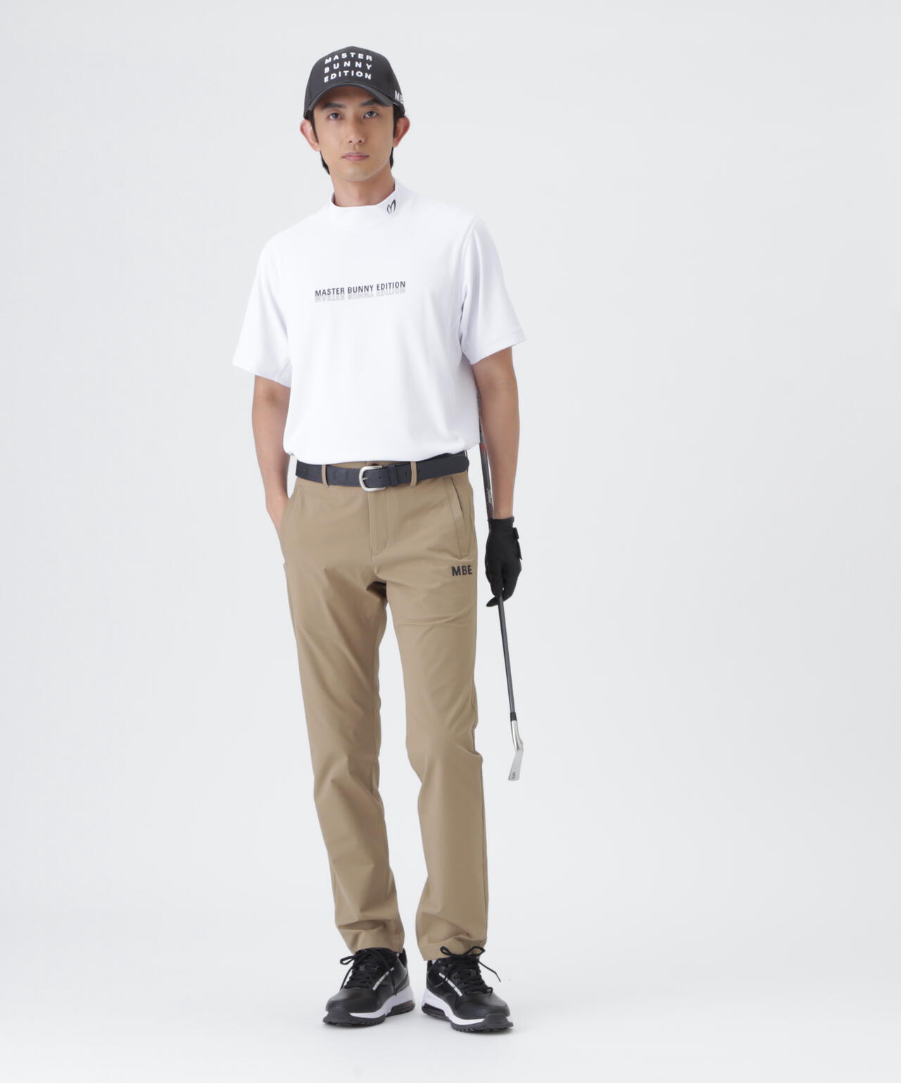 H:182cm/C:93/W:77/H:91 着用サイズ：5
