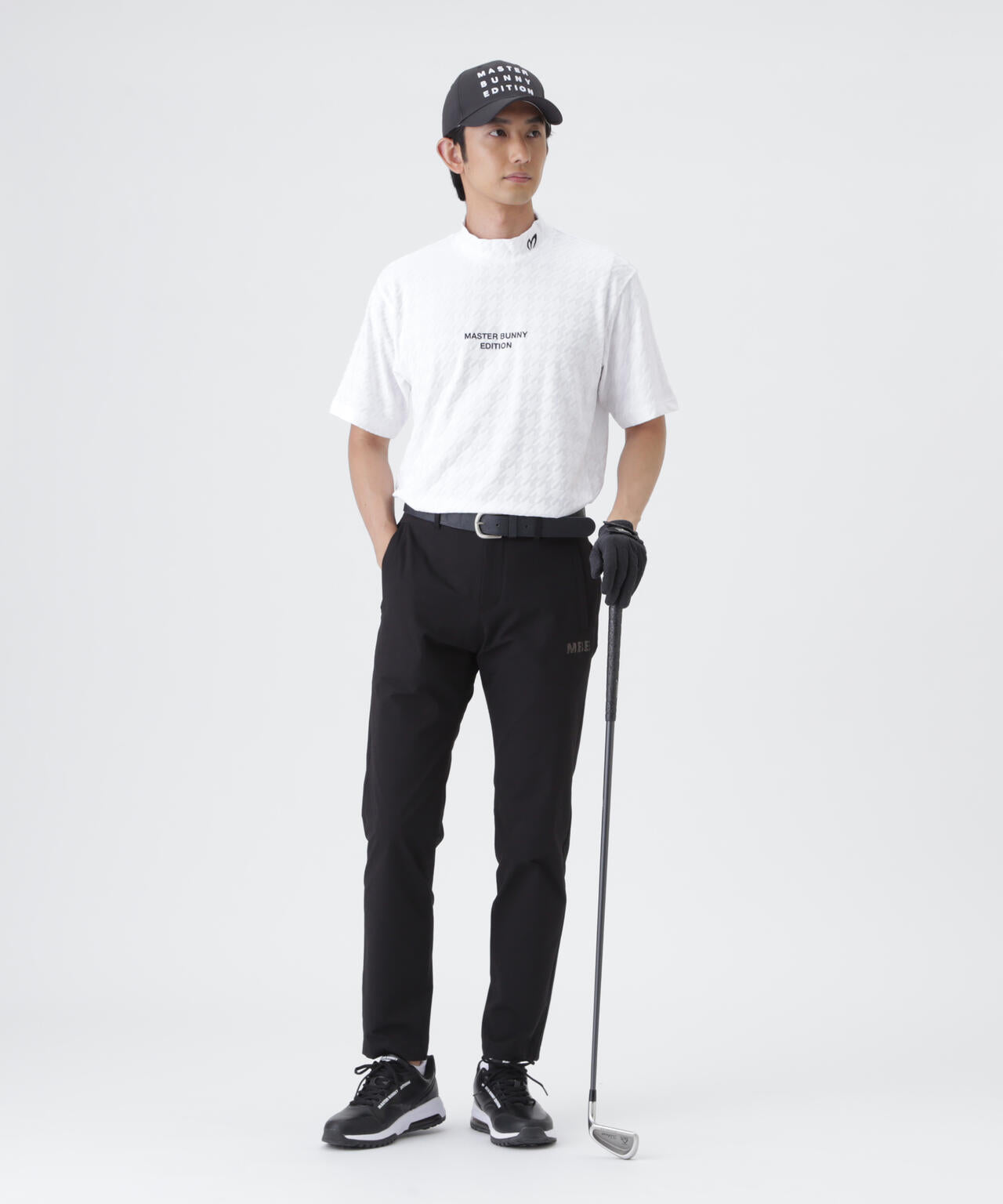 H:182cm/C:93/W:77/H:91 着用サイズ：5