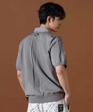H:182cm/C:93/W:77/H:91 着用サイズ：5