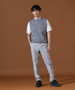 H:182cm/C:93/W:77/H:91 着用サイズ：5
