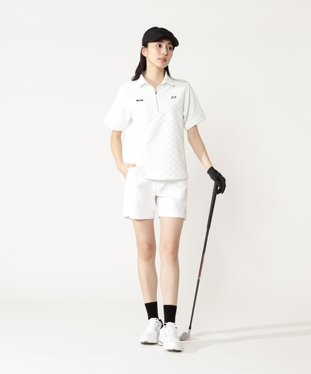 T:171cm/B:77/W:59・H:87 着用サイズ：1