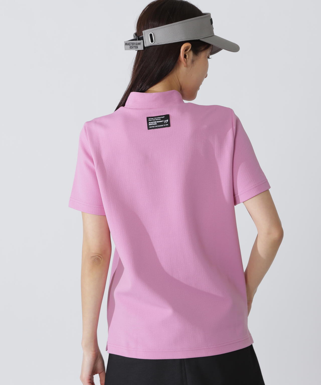 【SWAGGY BUNNY】ナイロンスムース半袖ハイネックカットソー