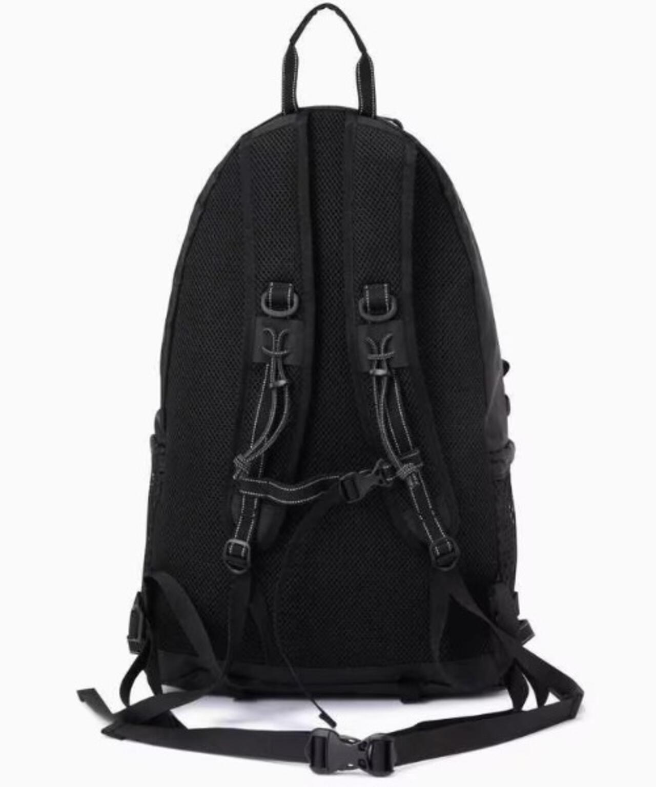 and wander/アンドワンダー　ECOPAK 20L daypack