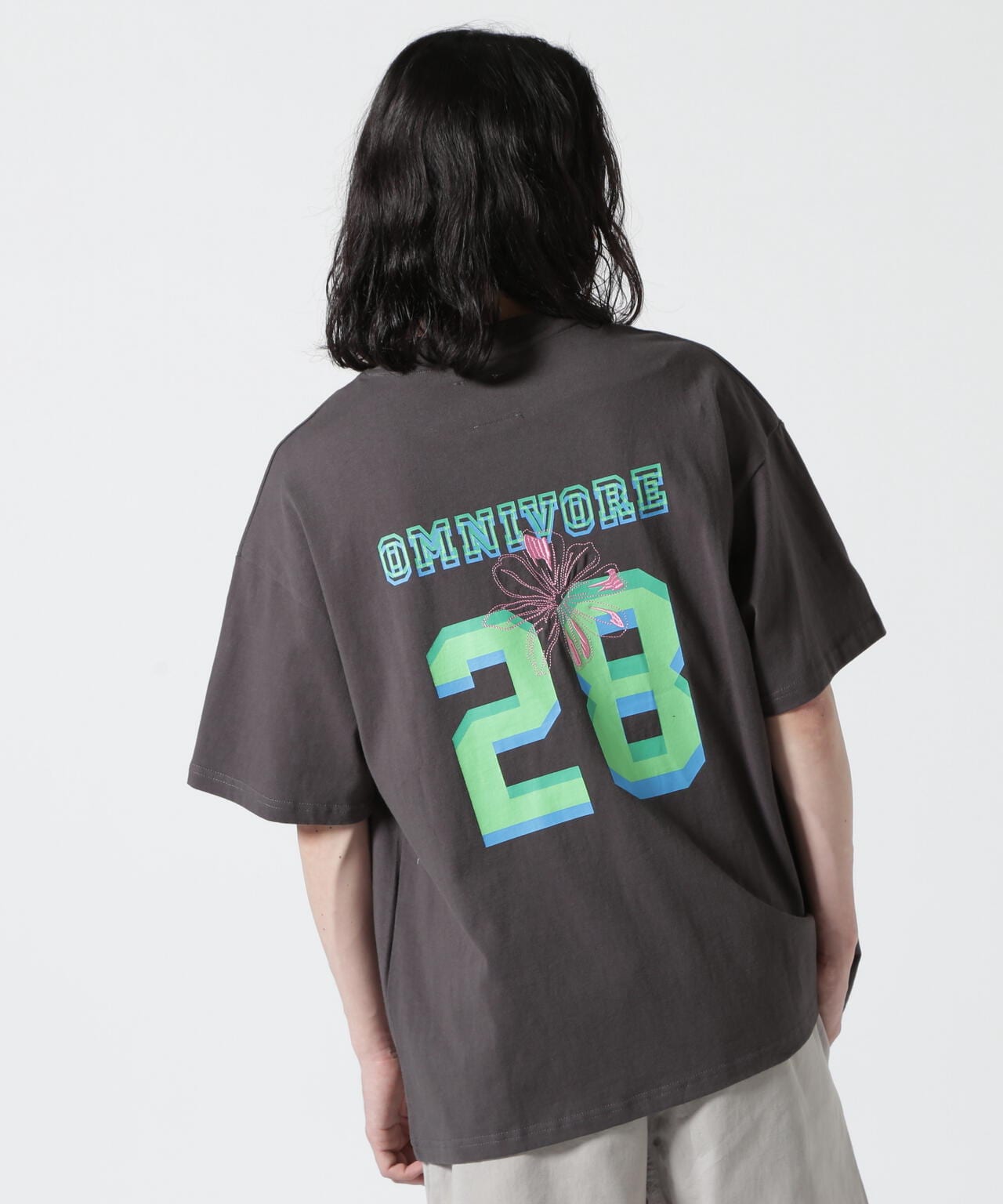 B omnivore/ビーオムニボー NUMBER S/S TEE