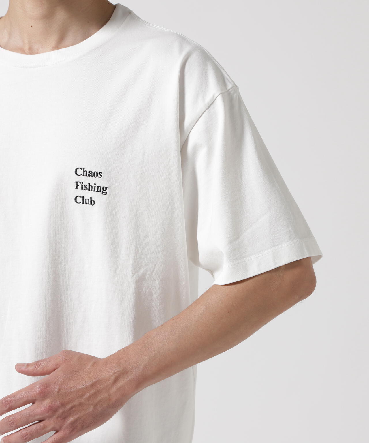 Chaos Fishing Club　LOGO CREW NECK T-SHIRT