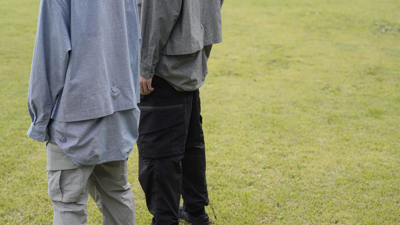 CMF OUTDOOR GARMENT/シーエムエフ アウトドアガーメント　別注newspaper shirt