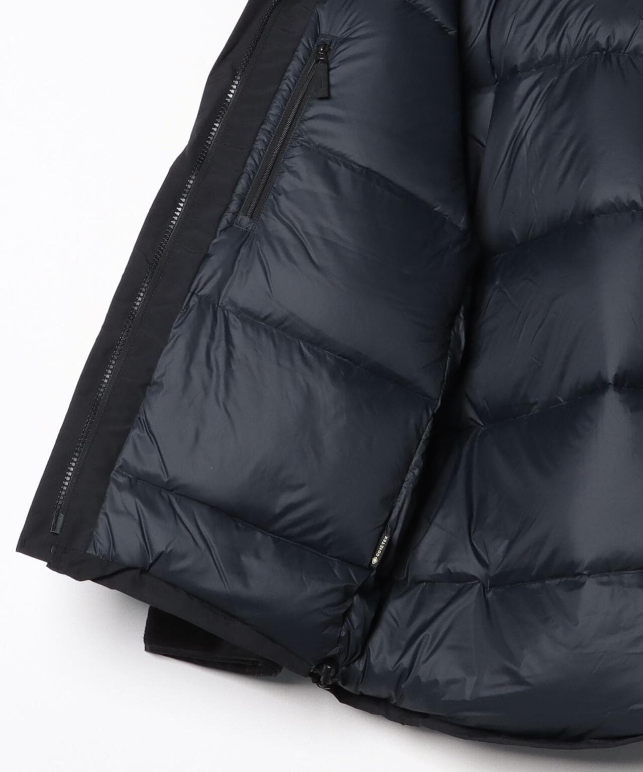 THE NORTH FACE /ザ・ノース・フェイス  Mountain Down Jacket