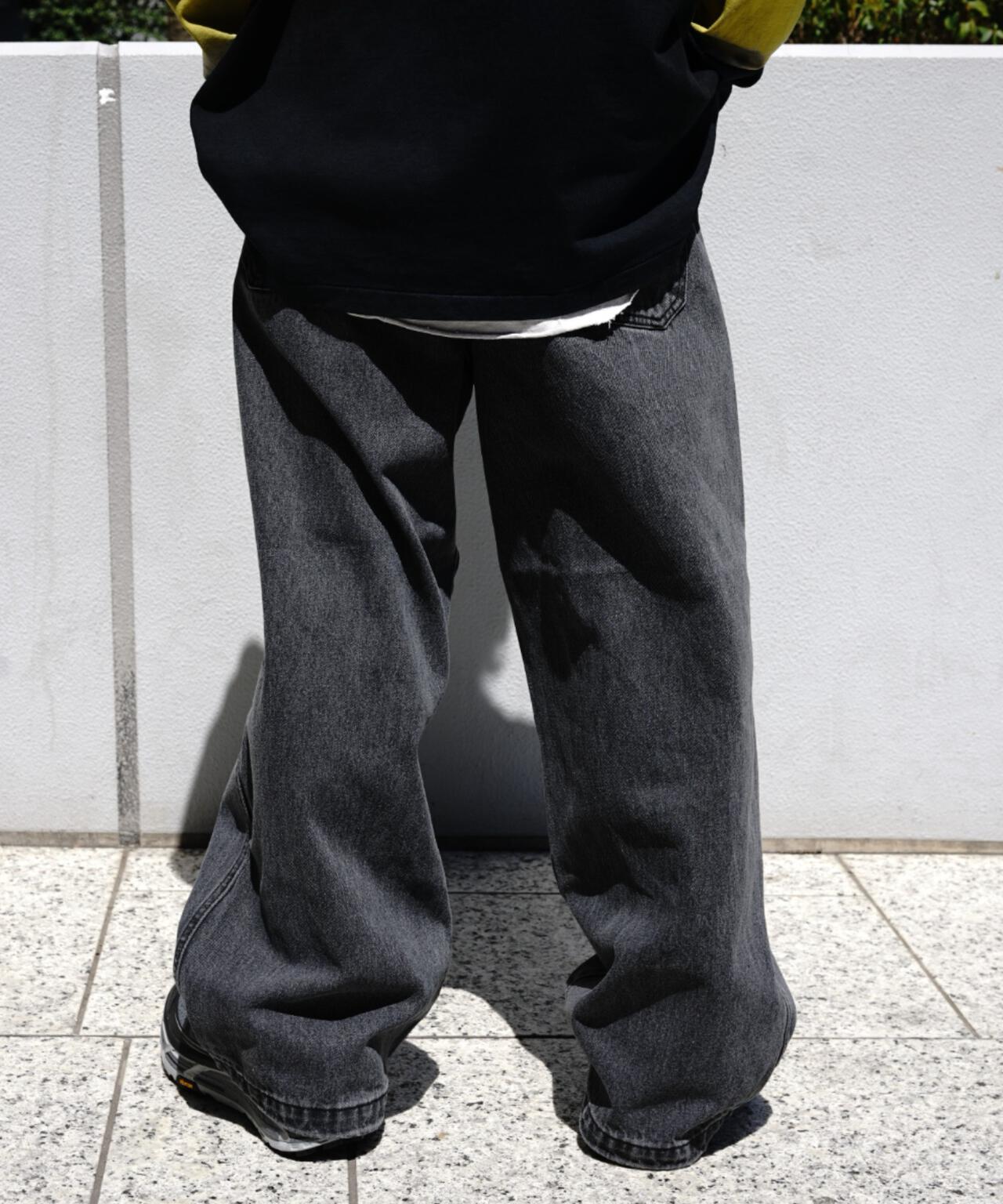 B omnivore/ビーオムニボー　DENIM BELT LOOSE PANTS