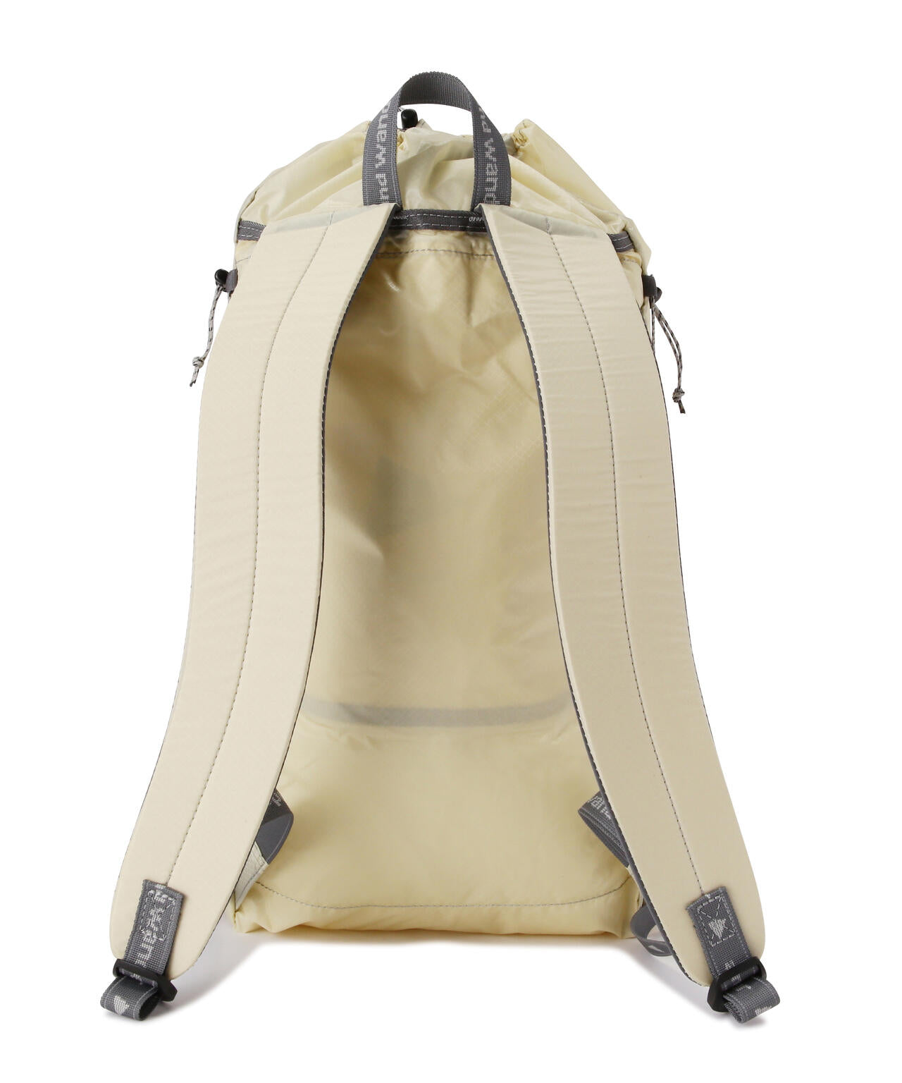 and wander/アンドワンダー  sil daypack