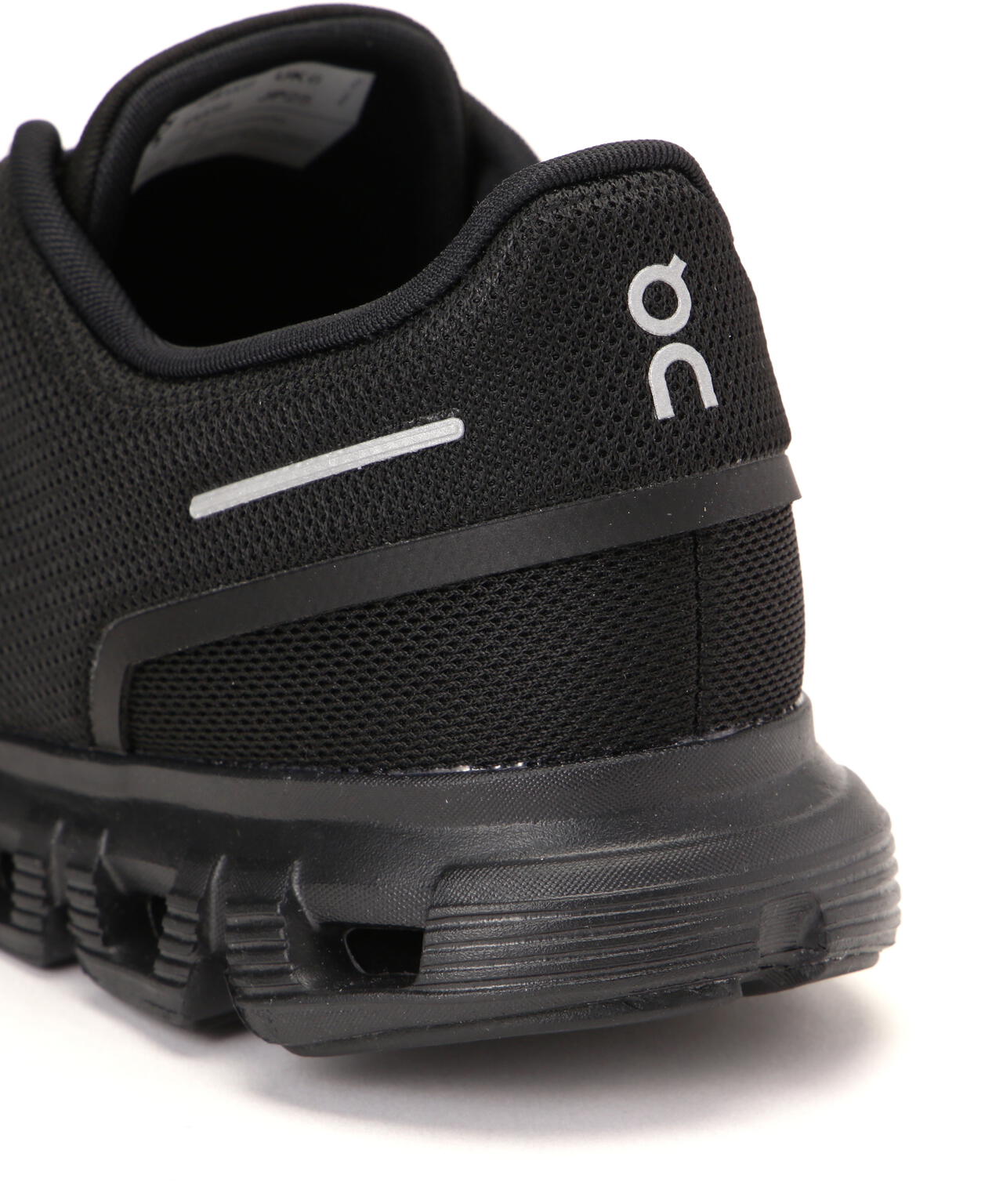 On/オン　Cloud 6 (WOMEN'S) クラウド6