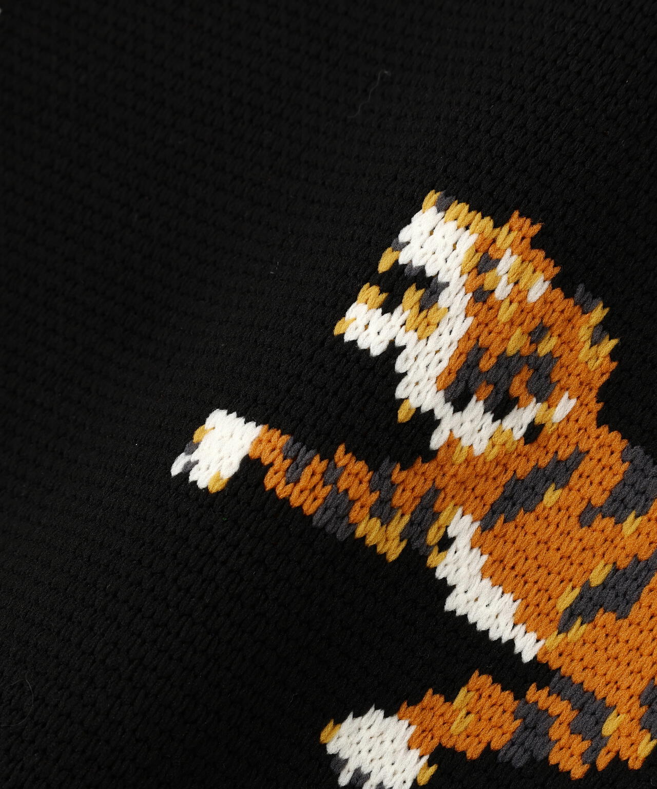 B omnivore/ビーオムニボー　TIGER KNIT TOP
