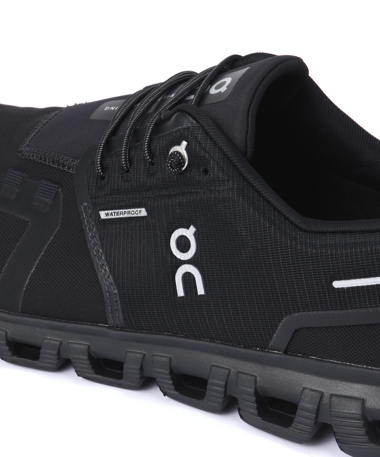 On/オン　Cloud 6 Waterproof メンズ