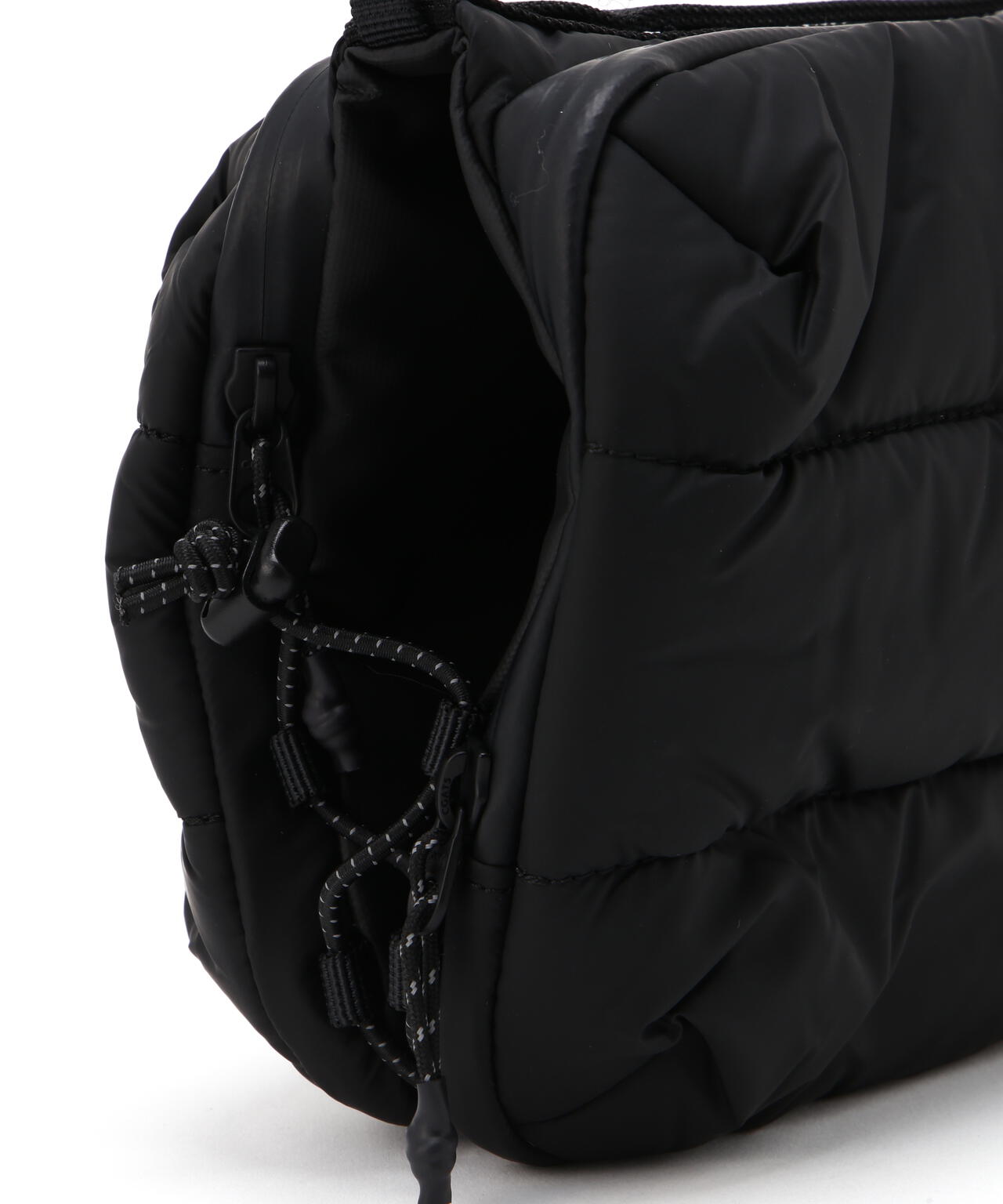 Topologie/トポロジー　Bottle Sacoche Large Puffer【バッグ単体】