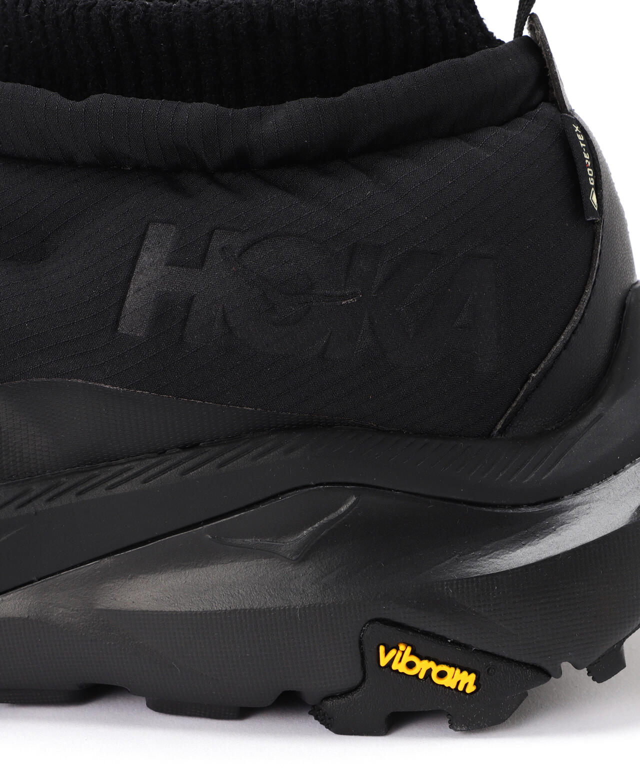 HOKA ONE ONE/ホカ オネ オネ　KAHA 2 FROST MOC GTX　ユニセックス