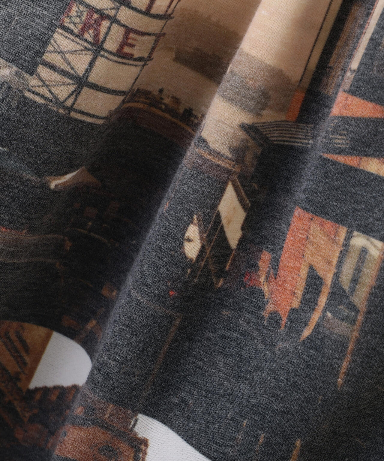 B omnivore/ビーオムニボー　GRAPHIC PANTS