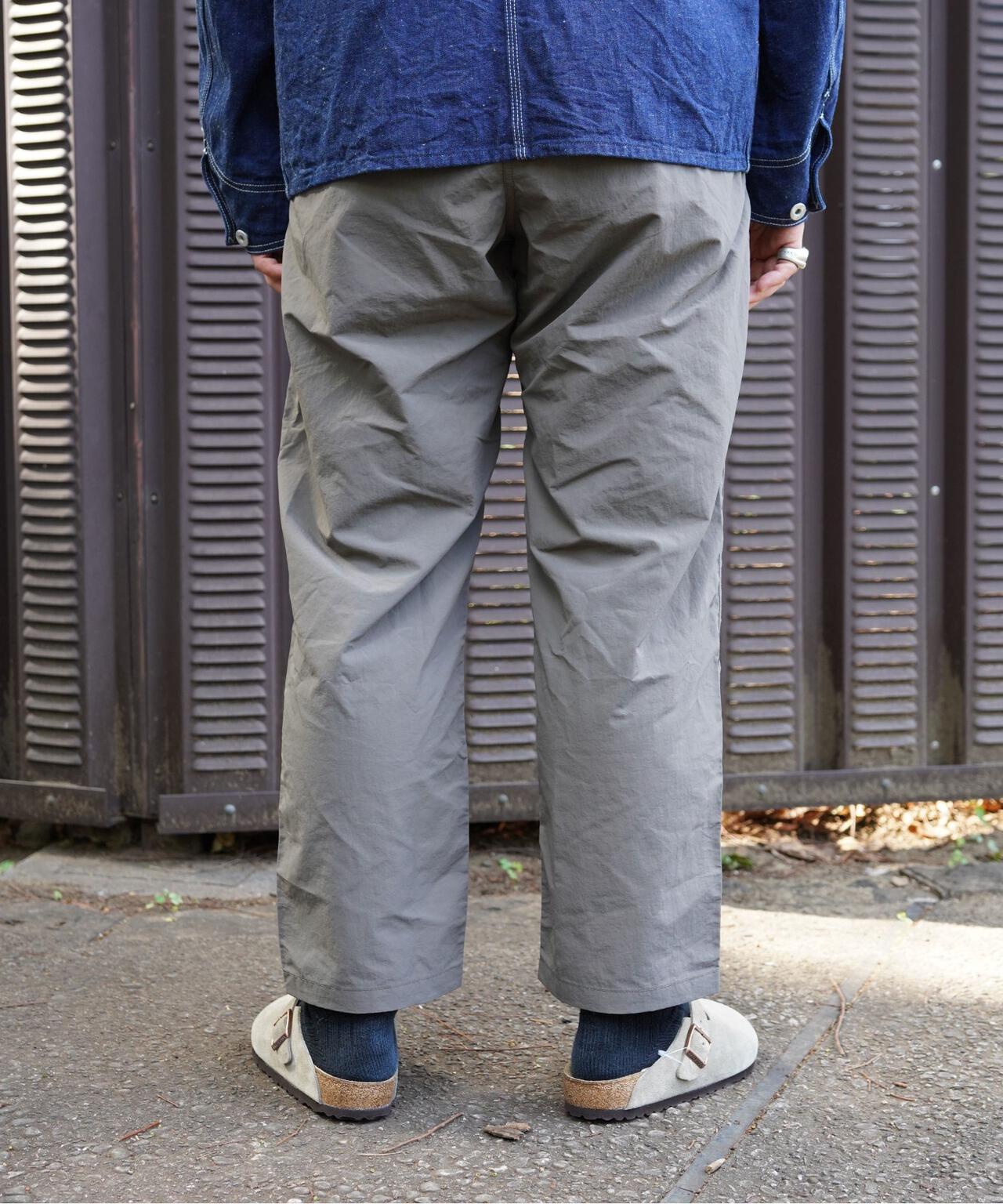 Gramicci/グラミチ　別注NYLON TUCK PANTS　別注ナイロンタックパンツ