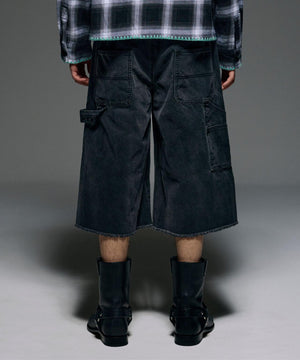 Height 178  Chest 92  Waist 76  hips 95  Shoes 27.0 着用サイズ：L