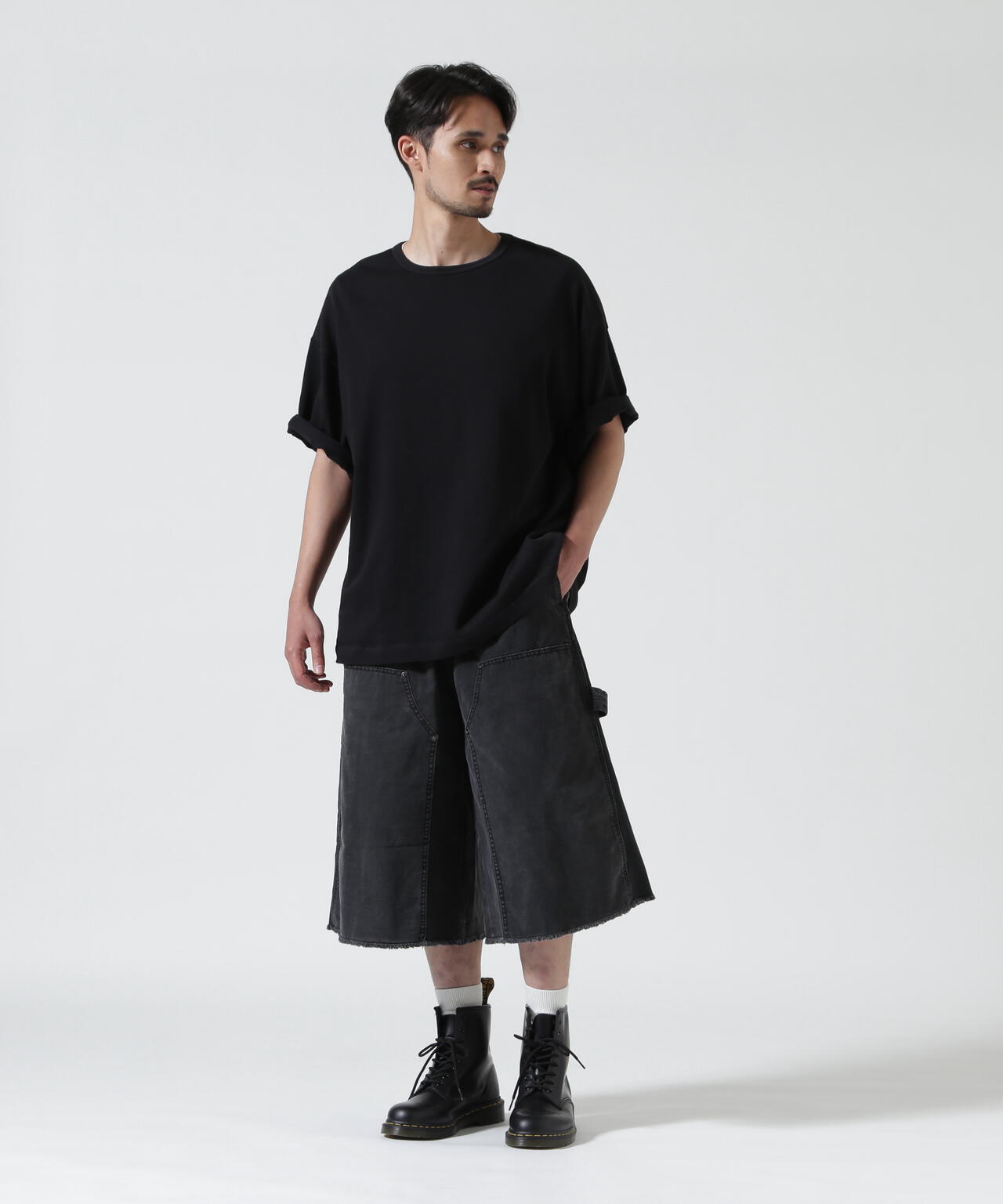 Height 178  Chest 92  Waist 76  hips 95  Shoes 27.0 着用サイズ：L