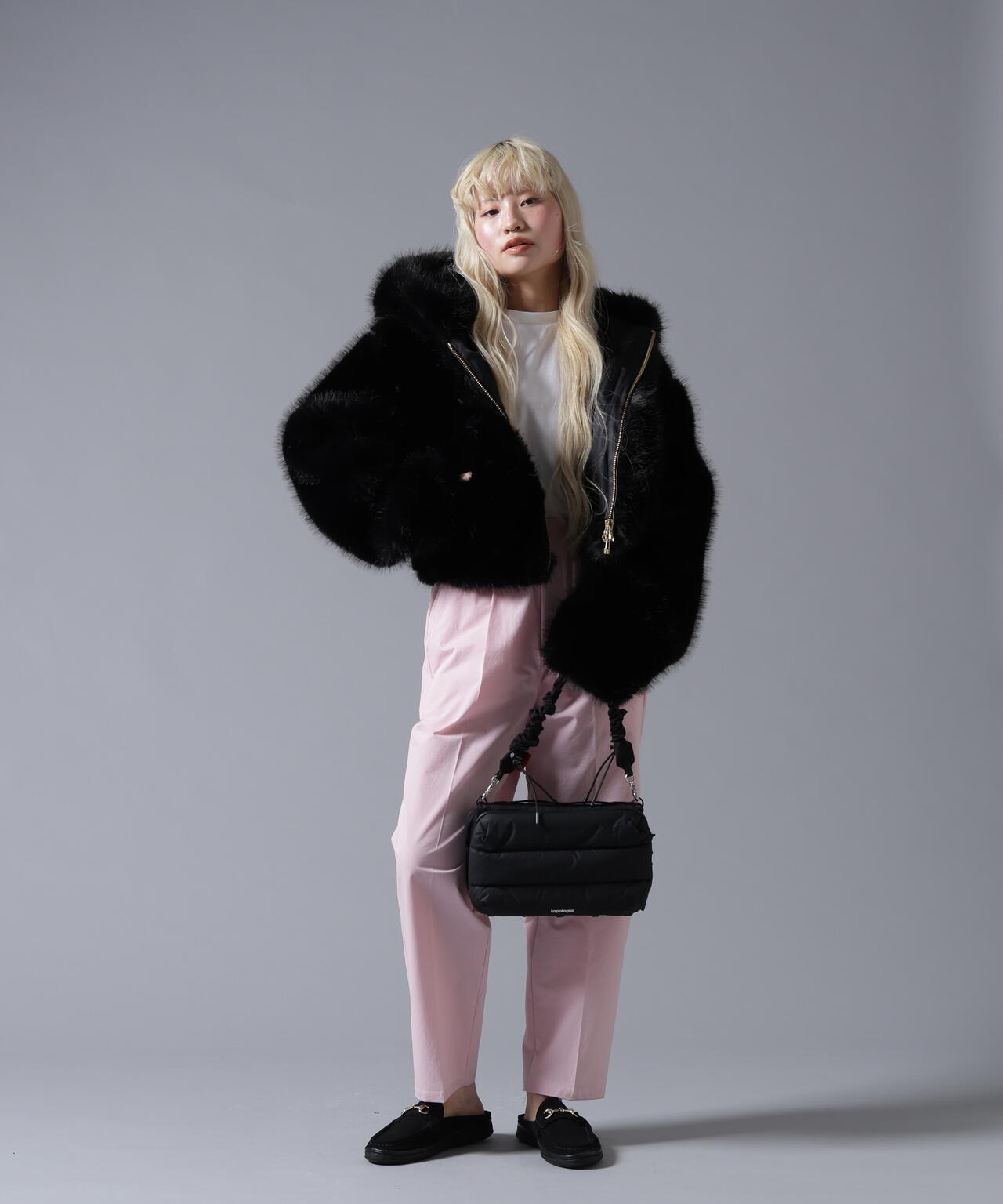B omnivore/ビーオムニボー　ECO FUR HOOD BLOUSON