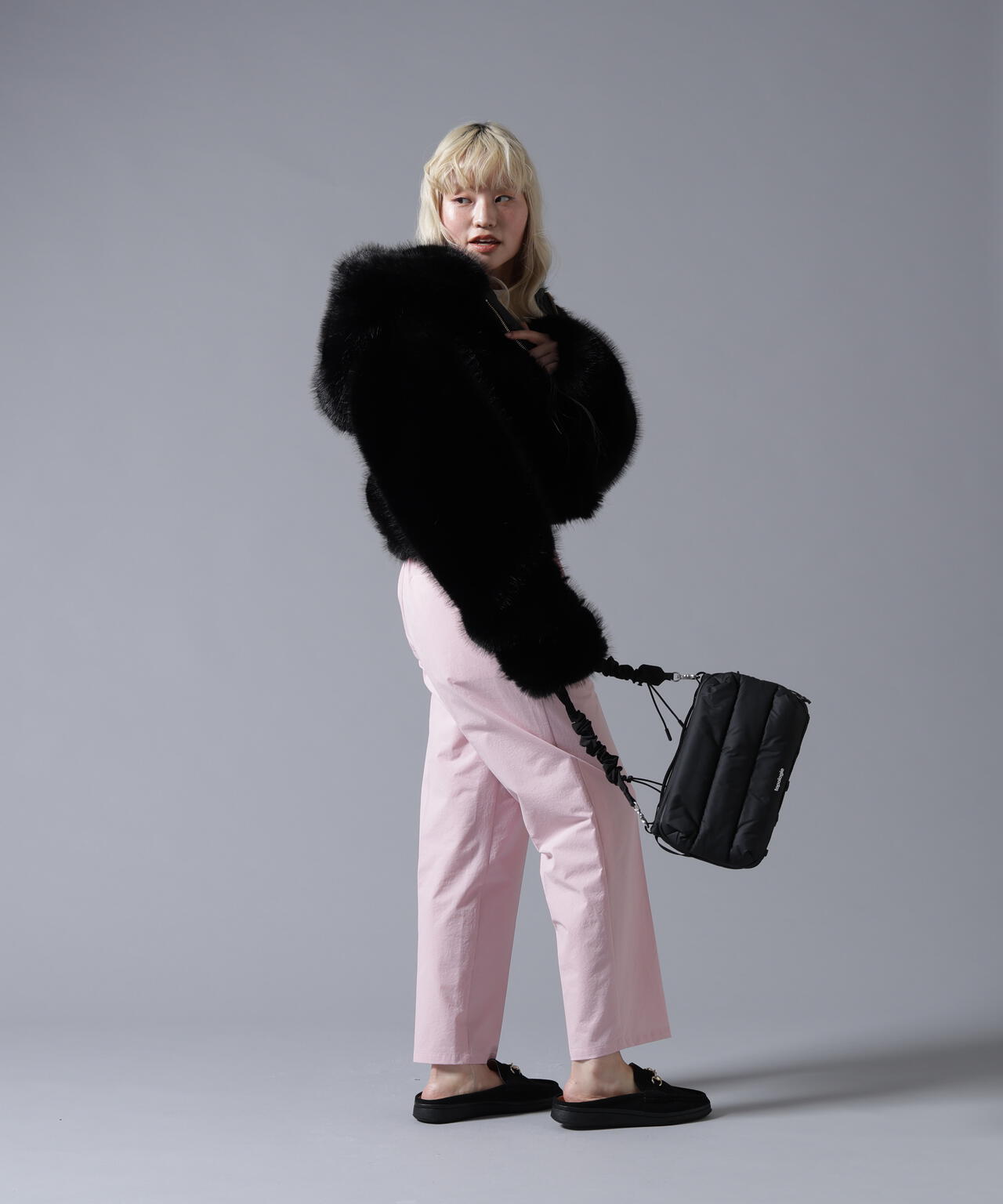 B omnivore/ビーオムニボー　ECO FUR HOOD BLOUSON