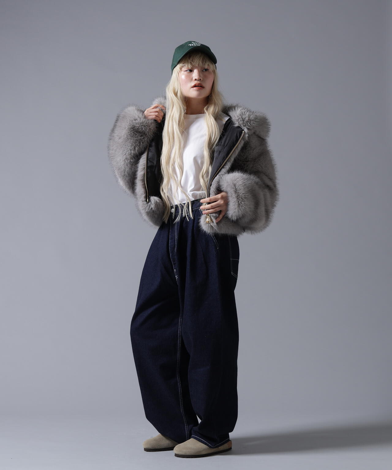 B omnivore/ビーオムニボー　ECO FUR HOOD BLOUSON