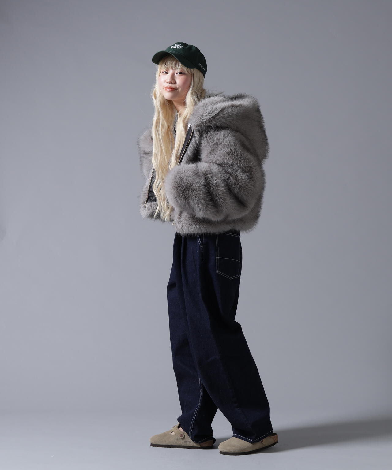 B omnivore/ビーオムニボー　ECO FUR HOOD BLOUSON