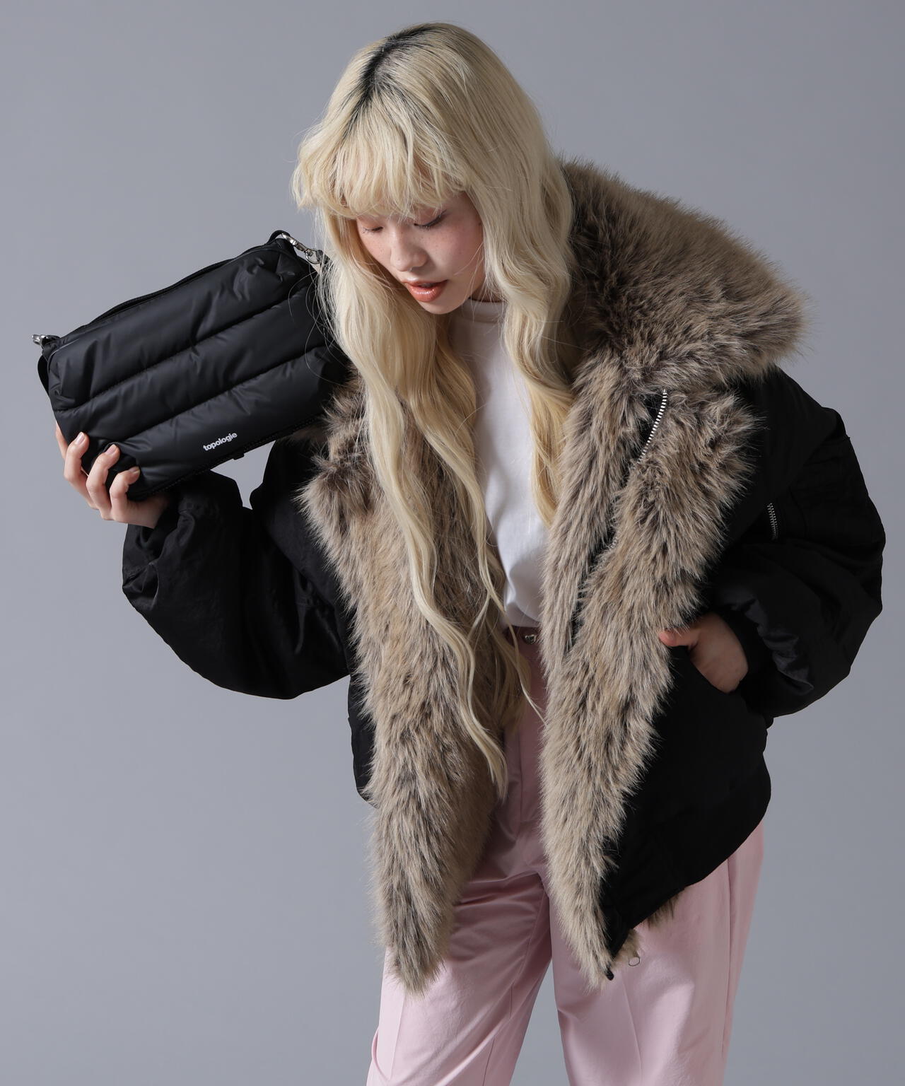 B omnivore/ビーオムニボー REVERSIBLE FUR NYLON BLOUSON