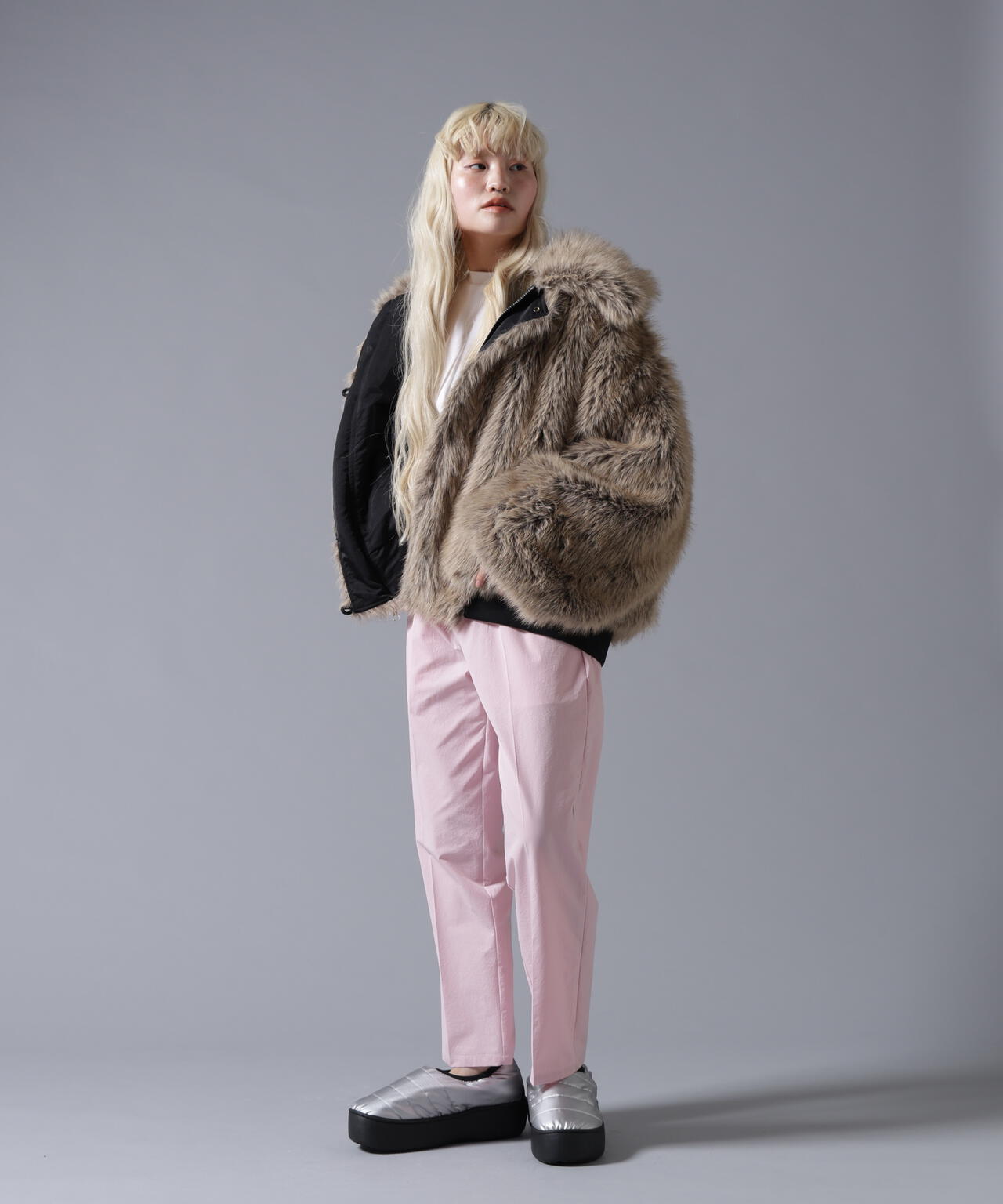 B omnivore/ビーオムニボー REVERSIBLE FUR NYLON BLOUSON
