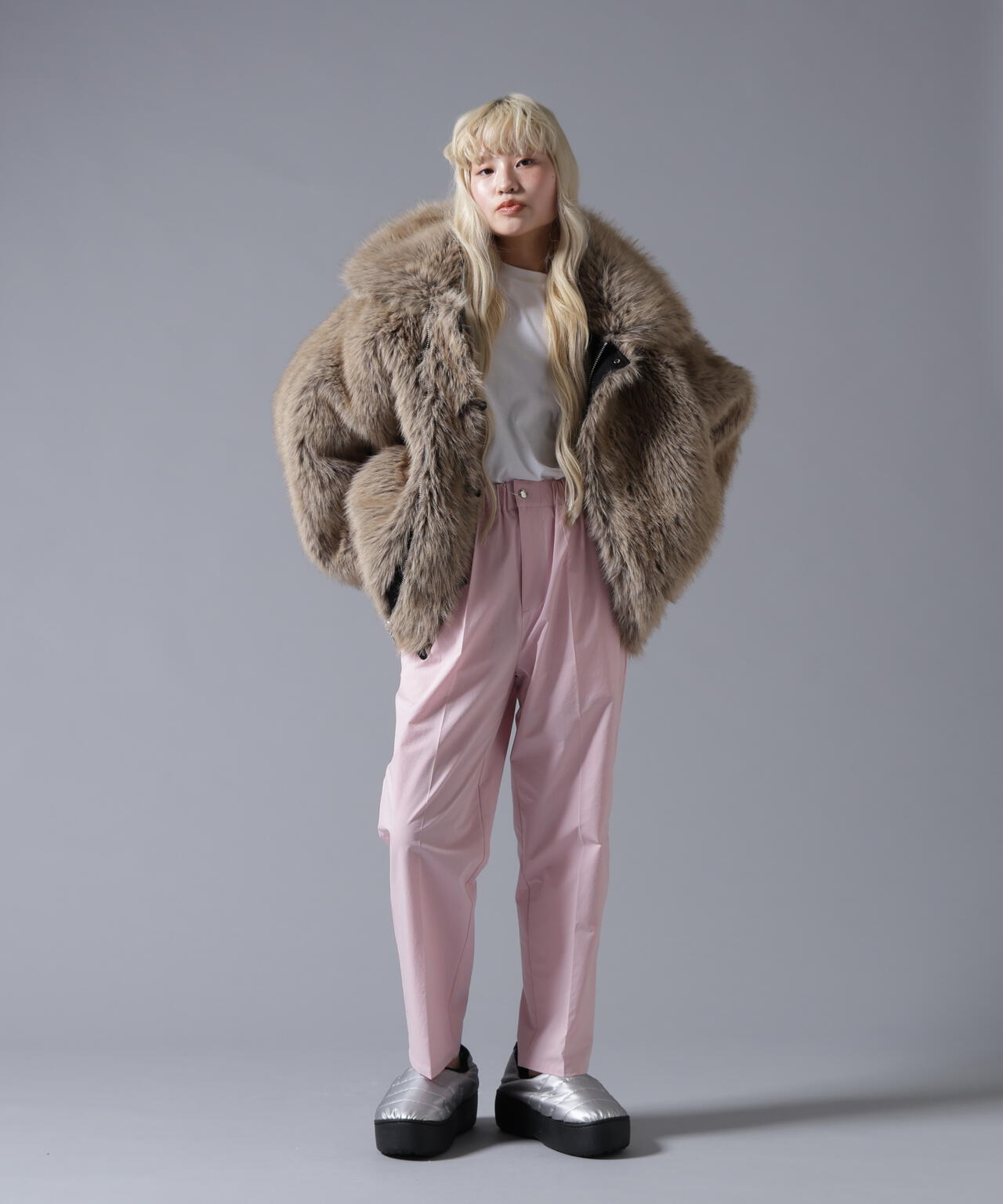 B omnivore/ビーオムニボー REVERSIBLE FUR NYLON BLOUSON