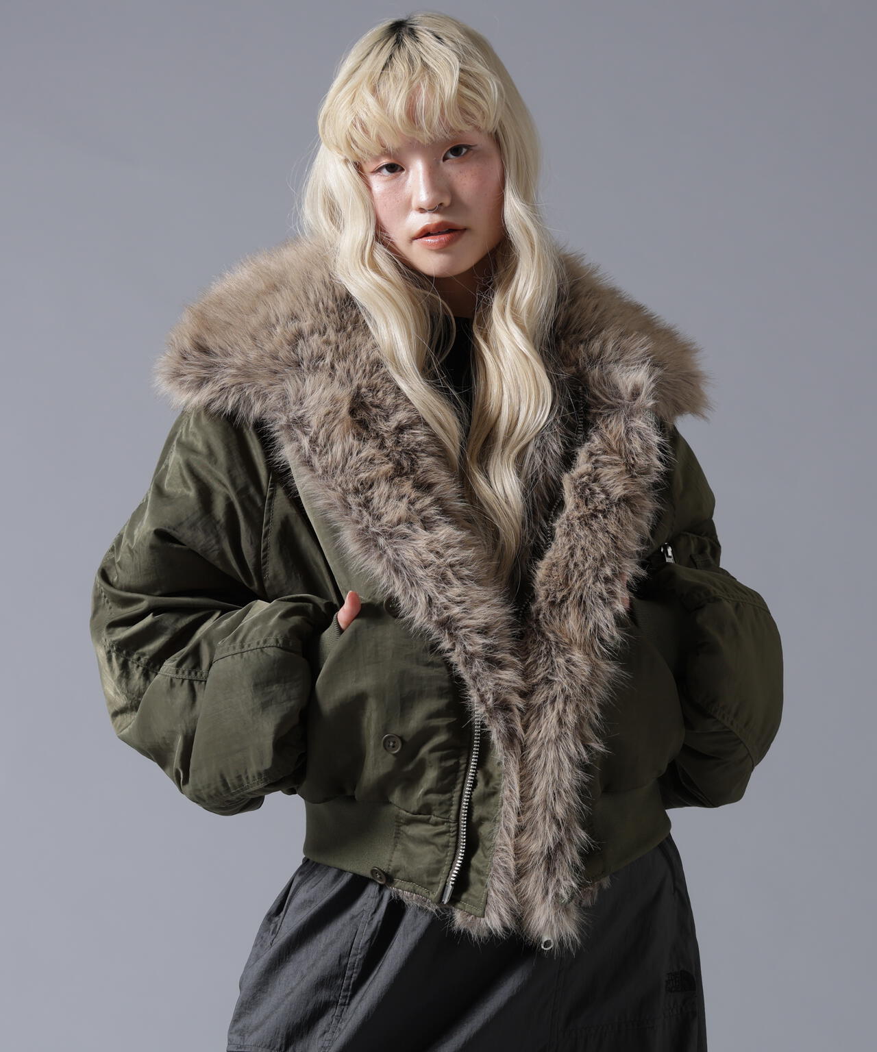 B omnivore/ビーオムニボー REVERSIBLE FUR NYLON BLOUSON