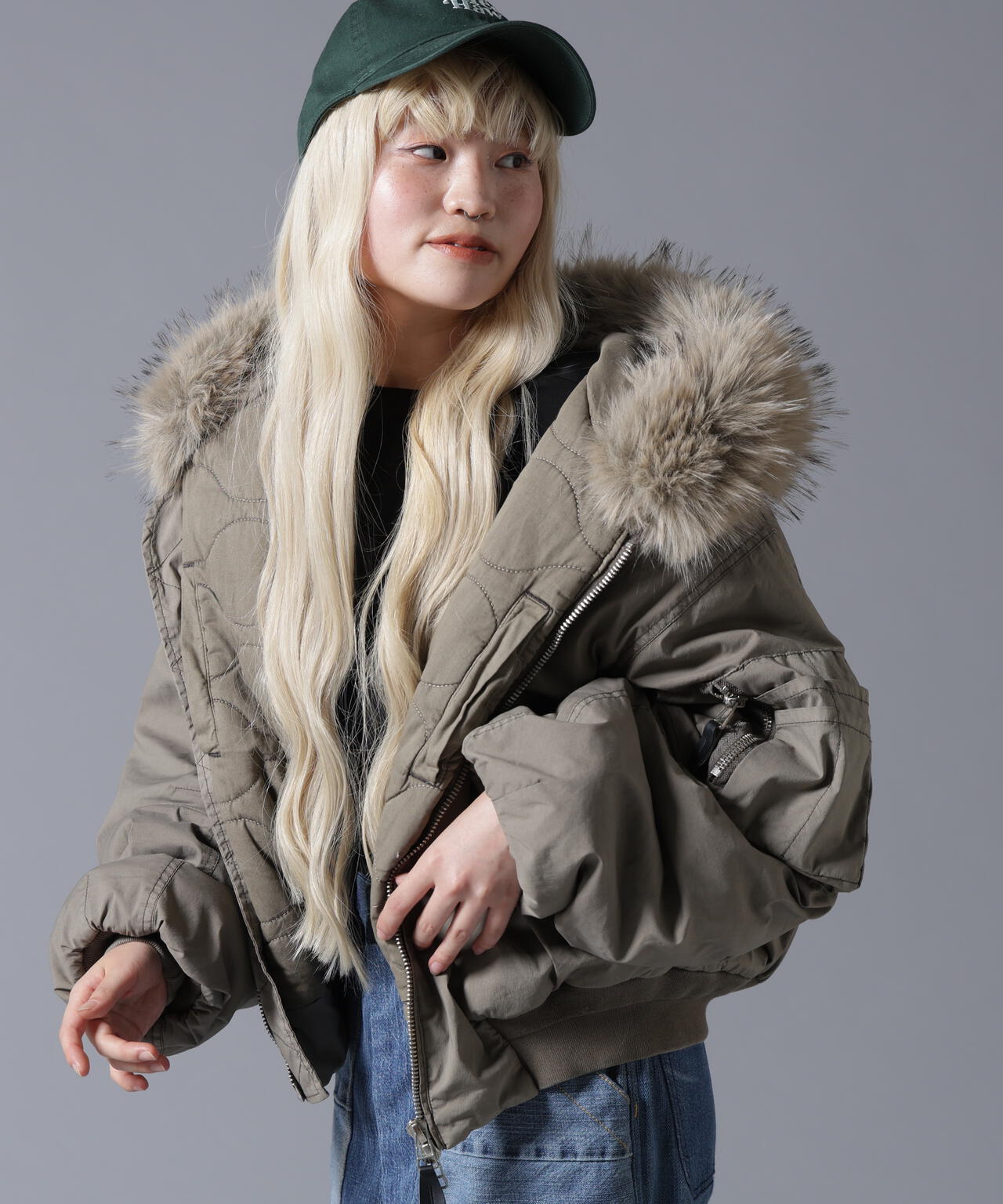 B omnivore/ビーオムニボー　COTTON NYLON FUR BLOUSON