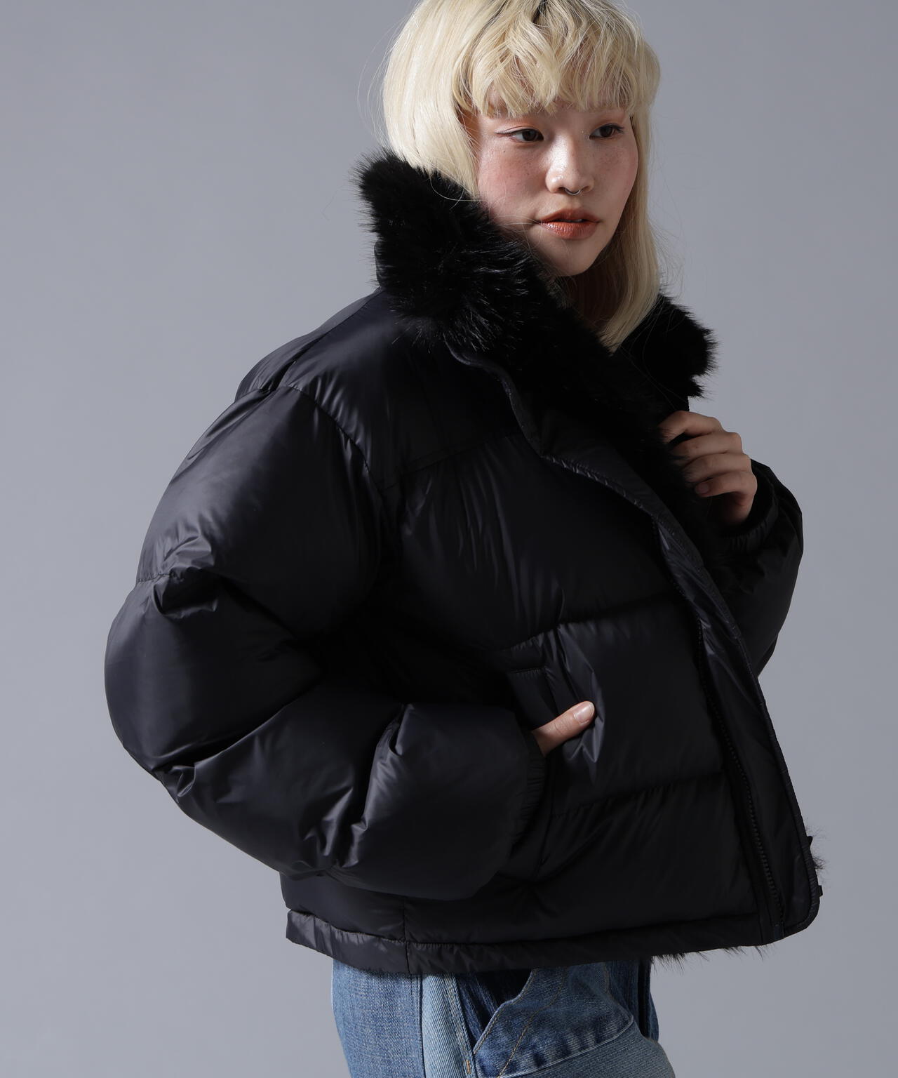 B omnivore/ビーオムニボー　NYLON FUR STAND BLOUSON