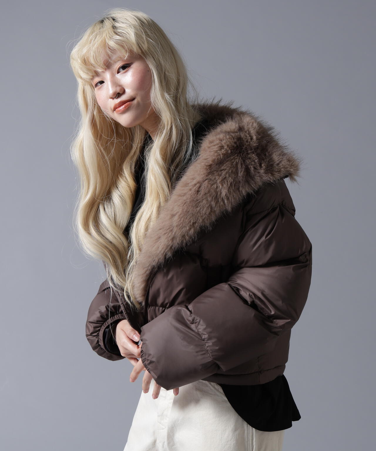 B omnivore/ビーオムニボー　NYLON FUR STAND BLOUSON