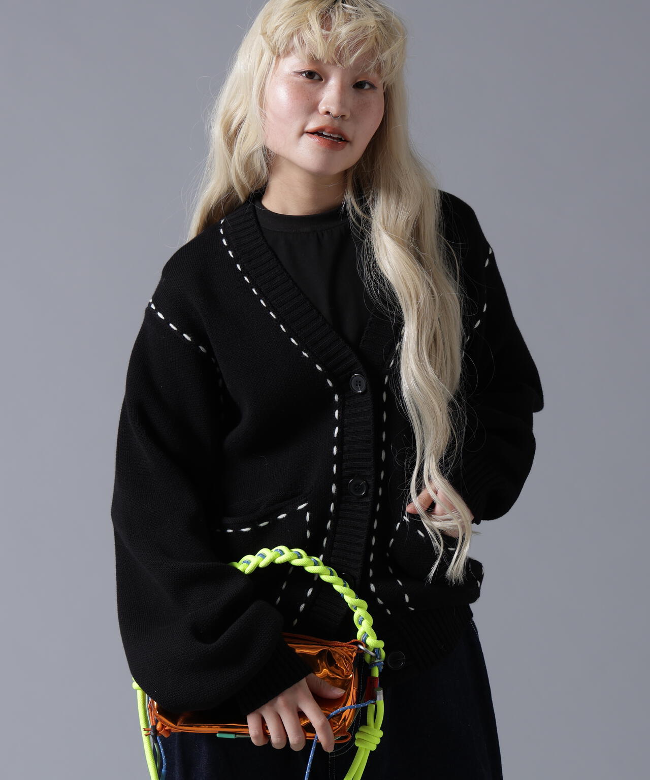 B omnivore/ビーオムニボー　STITCH KNIT CARDIGAN