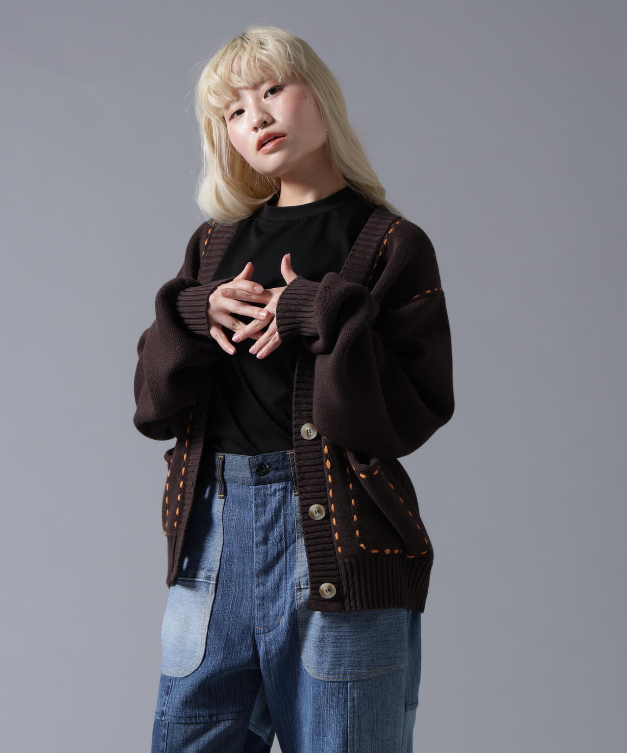 B omnivore/ビーオムニボー　STITCH KNIT CARDIGAN