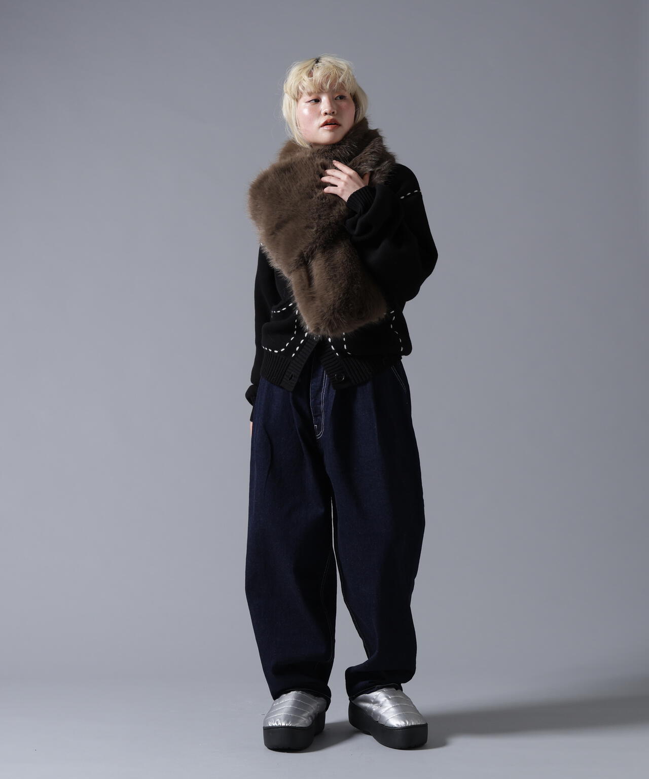 B omnivore/ビーオムニボー  ECOFUR MUFFLER