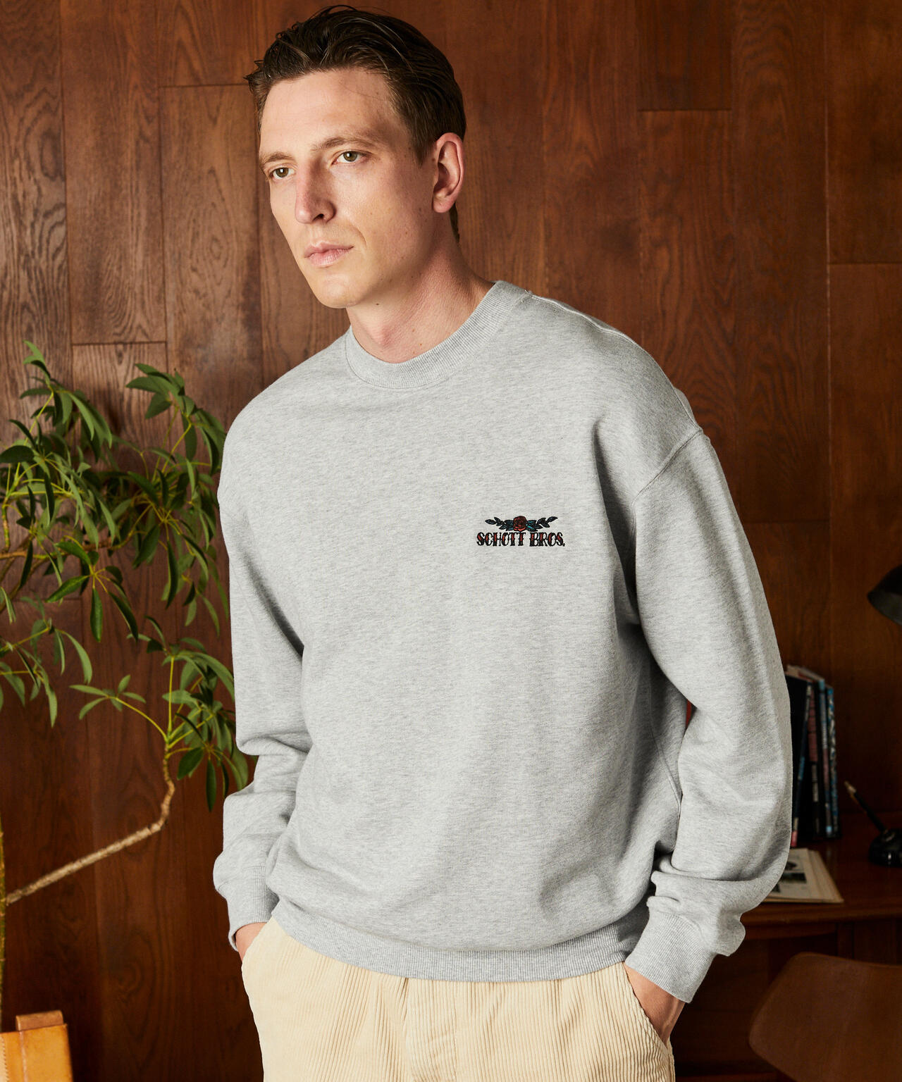 SHAKE HAND SNAKE CREW SWEAT/シェイクハンドスネーク クルースウェット