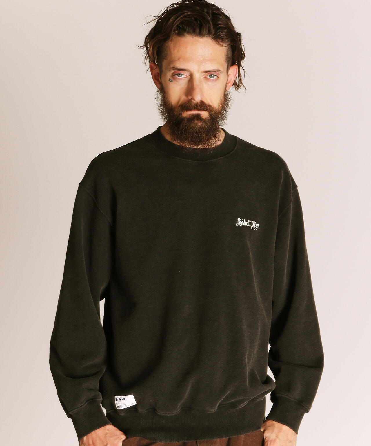 QUALITY OVER QUANTITY CREW SWEAT/クオリティ オーバー クアンティティ クルースウェット